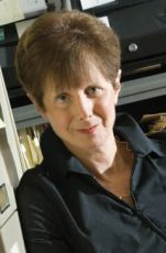 Дороти Льюис