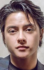 Даниэль Падилья